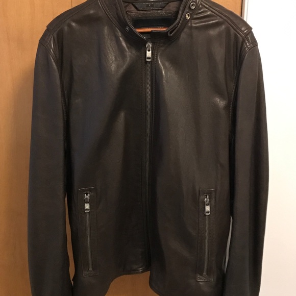 Leather Jacket! - Picture 4 of 14